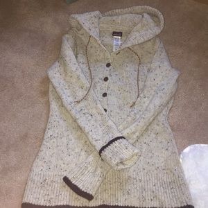 hooded Patagonia sweater!!